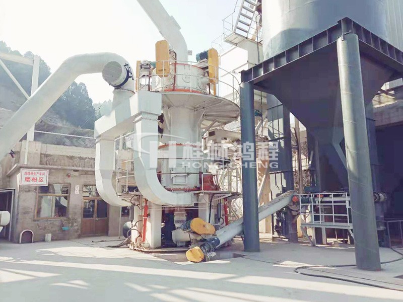 325目膨潤(rùn)土立磨HLMX超細(xì)立式磨粉機(jī) 325目膨潤(rùn)土立磨價(jià)格配置HLMX超細(xì)立式磨粉機(jī)